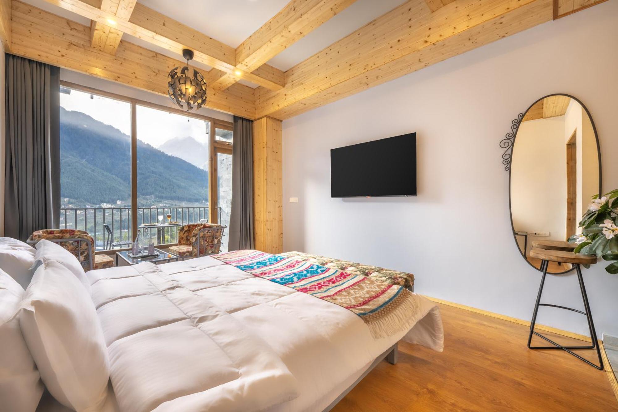 Hotel Echor Himalayan Heights Luxe Manali Exterior foto