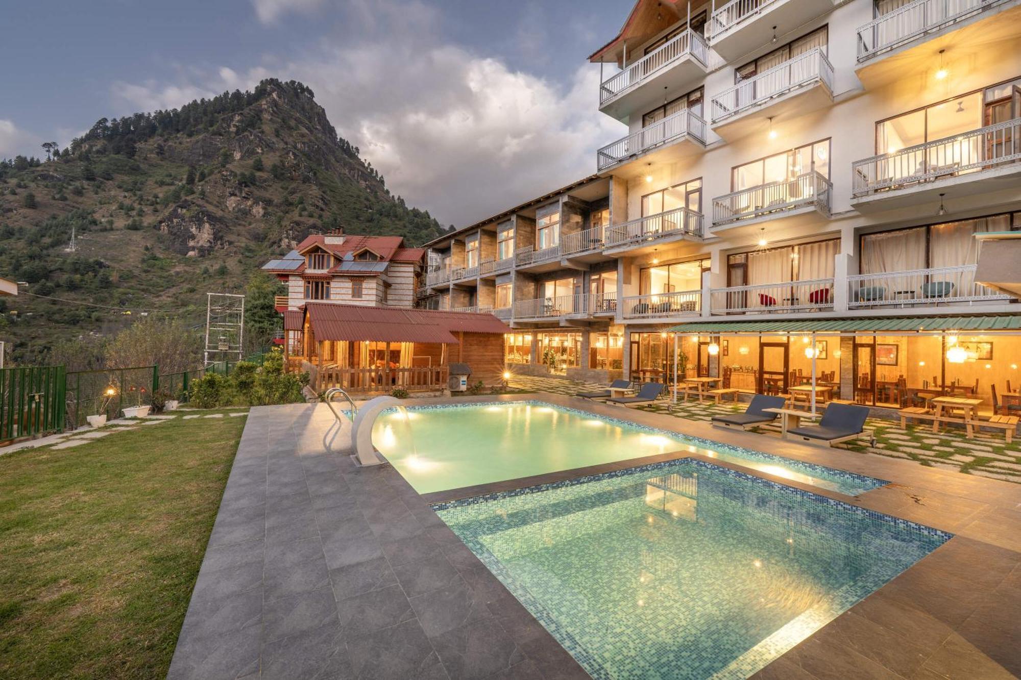 Hotel Echor Himalayan Heights Luxe Manali Exterior foto
