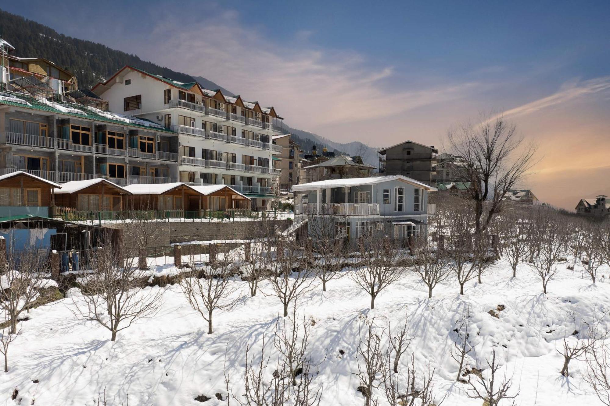 Hotel Echor Himalayan Heights Luxe Manali Exterior foto
